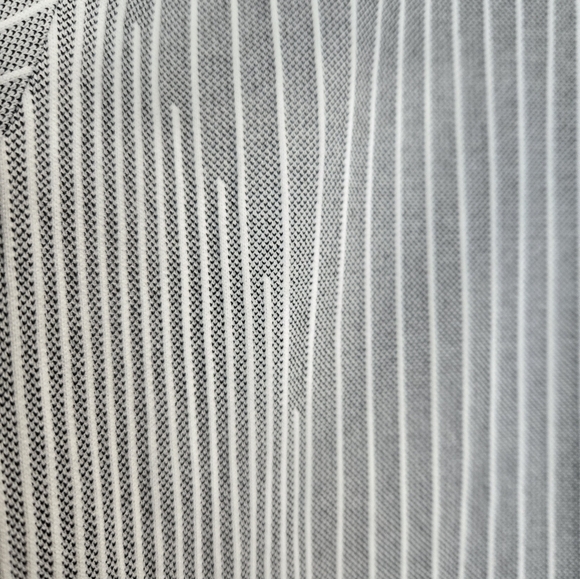 Athleta Flurry Seamless Henley - Picture 4 of 5